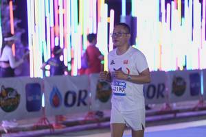 BIB: 42190
                            <button type="button" onclick="openModal(23200003)" class="btn btn-primary btn-sm float-right btn-popup" data-toggle="modal" data-target=".modal-high-quality">
                        <i class="fas fa-shopping-cart"></i> Add to Cart
                    </button>
                                            <button type="button" onclick="isThisMe(23200003, true)" class="btn btn-success btn-sm float-right btn-popup btn-isme hidden" data-toggle="tooltip" data-placement="bottom" title="นี่คือรูปของคุณใช่ไหม คลิกที่นี่เพื่อเอาเข้าอัลบั้ม">
                        <i class="fas fa-plus"></i> Add to album
                    </button>
                    <button type="button" onclick="isThisMe(23200003, false)" class="btn btn-warning btn-sm float-right btn-popup btn-isnotme hidden">
                        <i class="fas fa-ban"></i> Remove from album
                    </button>